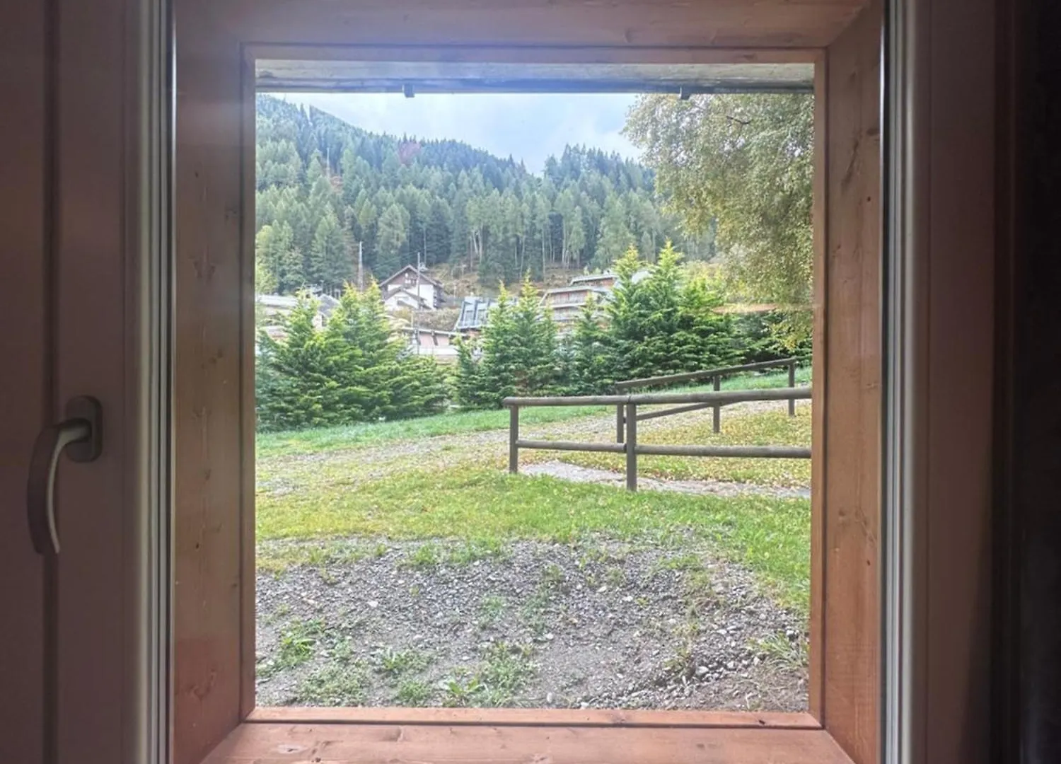 Ridge Line Apartment Ponte Di Legno 0*,  Italy