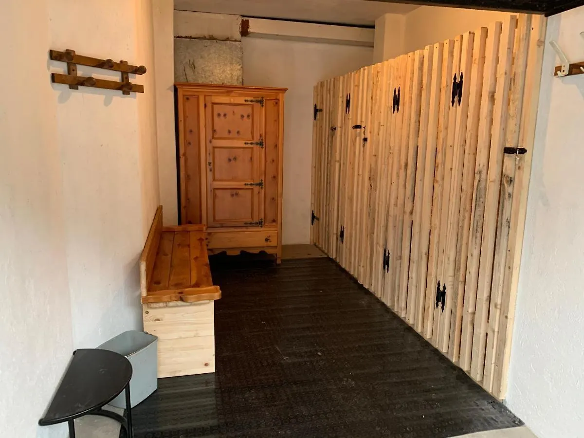 Ridge Line Apartment Ponte Di Legno 0*,  Italy